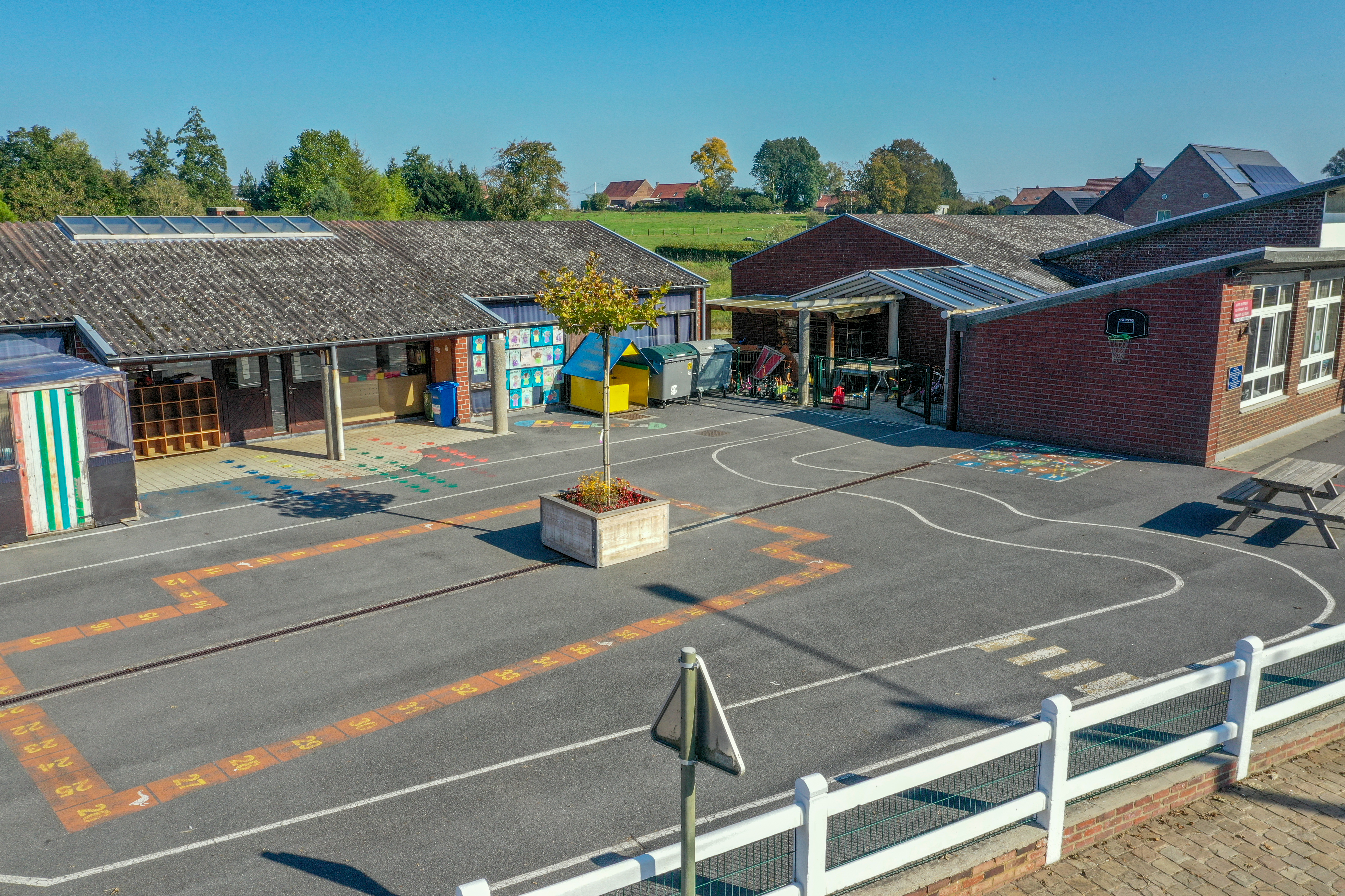 Contactez l'école